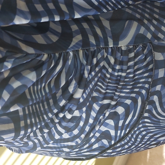 NWT DRESS, Size L,  96% Polyester,4% Elastan - Picture 3 of 10